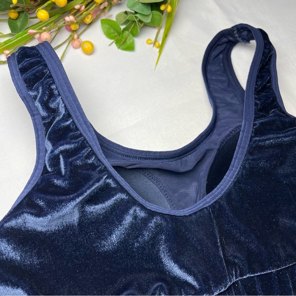 Torrid Lightly Lined Velour Scoop Bralette Size 0 - Picture 11 of 13